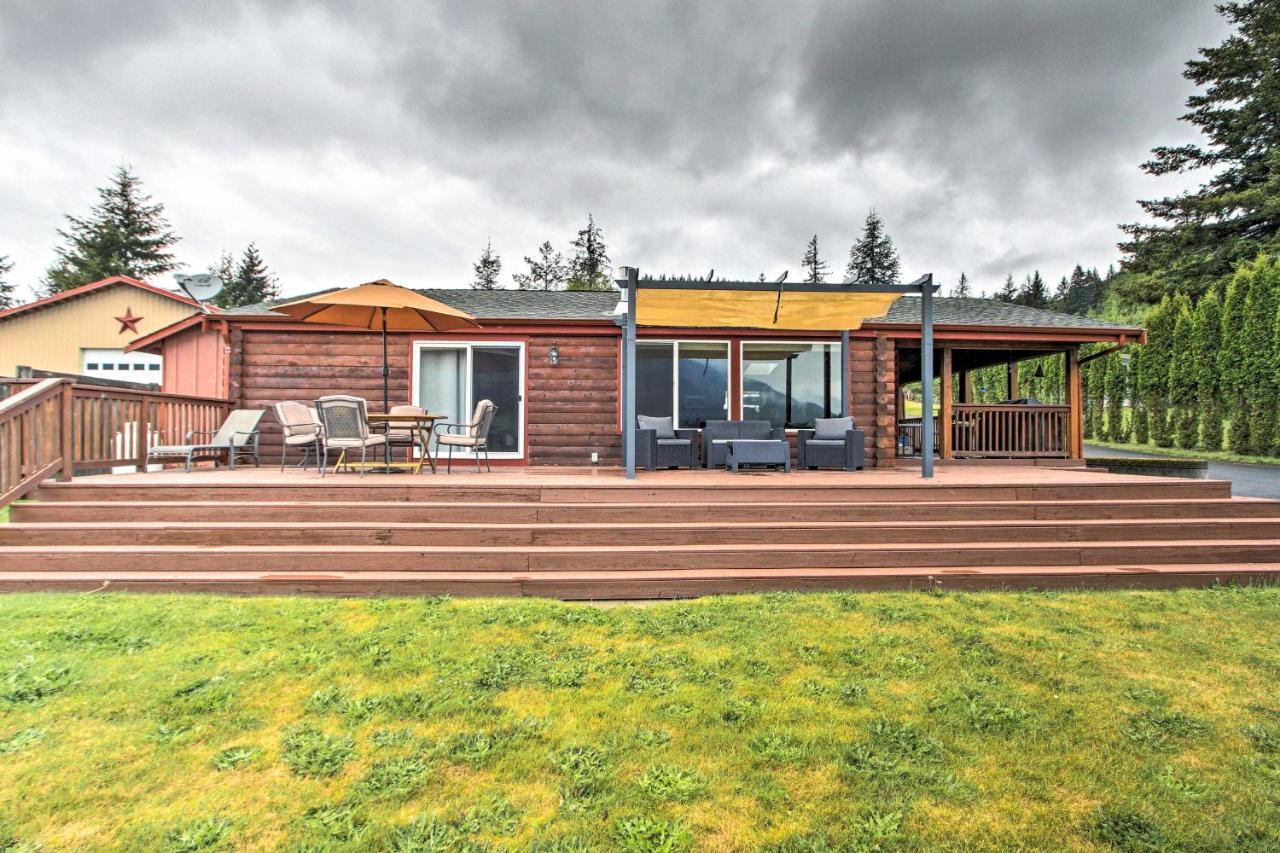 Lakefront Cabin With Stunning Mountain Views And Dock! Mineral Exteriér fotografie